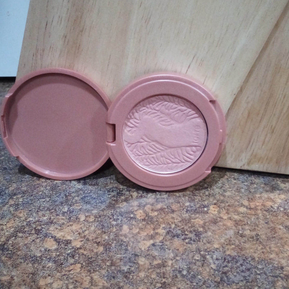 Blush 🔥BOGO🔥